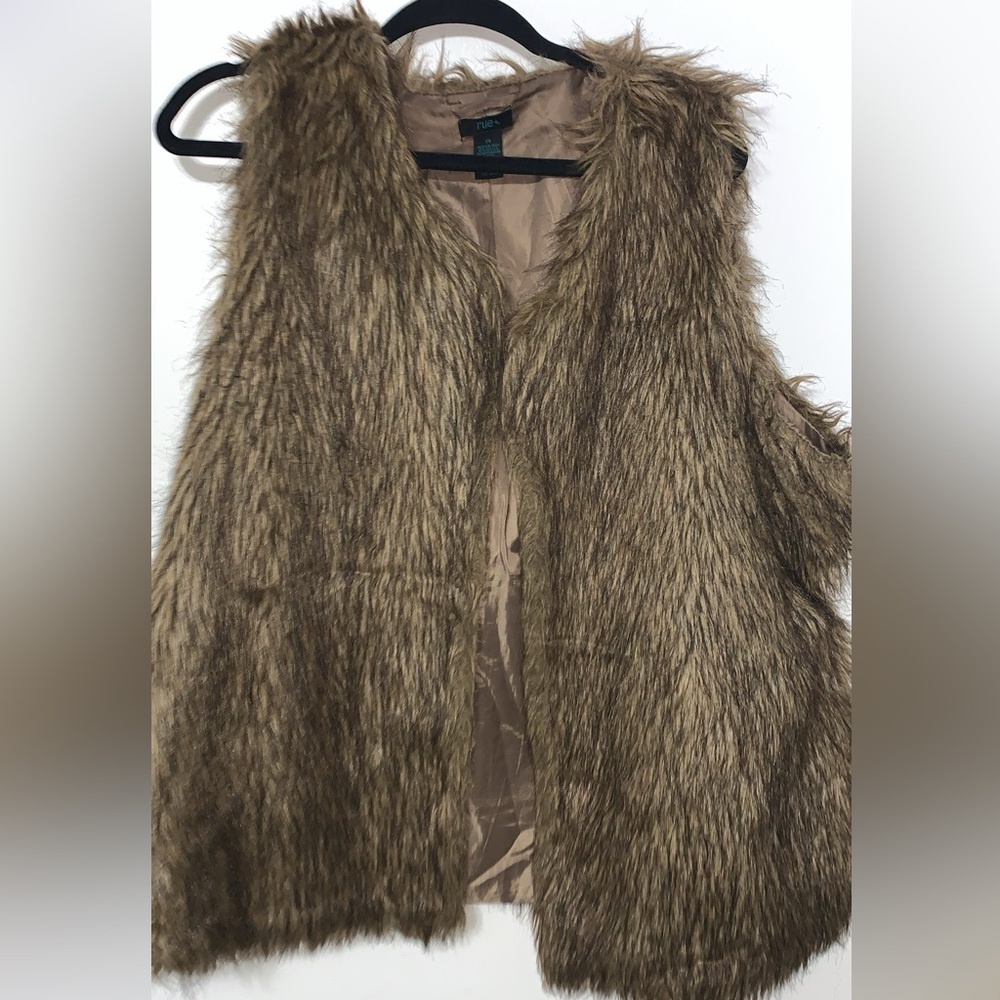 Faux fur vest